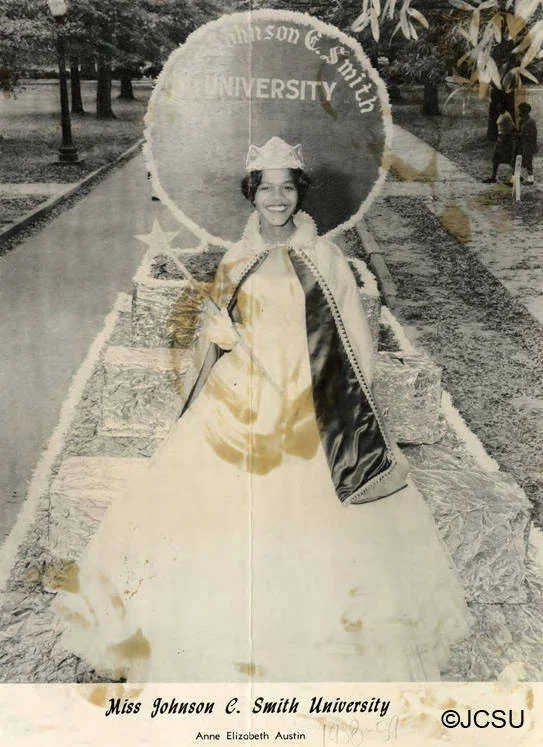 Anne Elizabeth Austin, Homecoming Queen