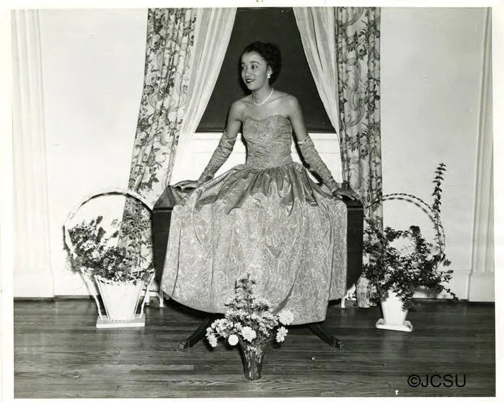 Vivian Freeman, Homecoming Queen